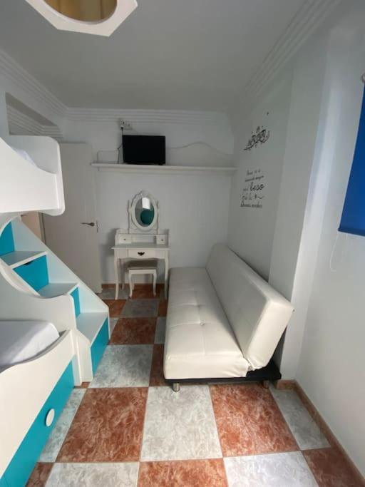 Apartamento Silda Торре-дель-Мар Экстерьер фото